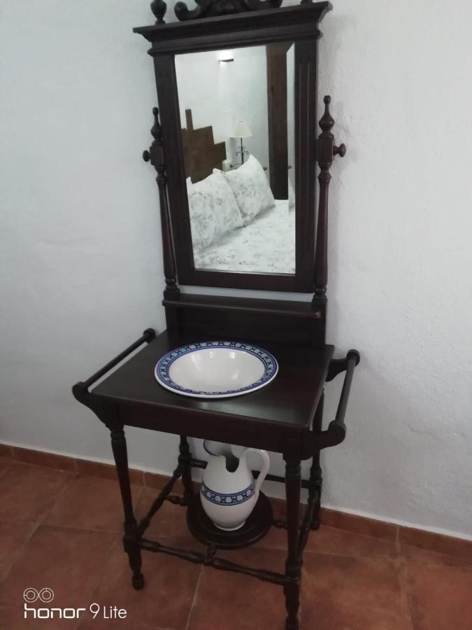Casa Cueva El Almendro Pensionat Pegalajar Eksteriør billede