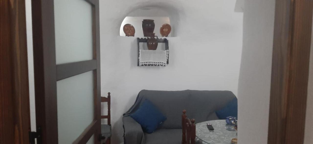 Casa Cueva El Almendro Pensionat Pegalajar Eksteriør billede