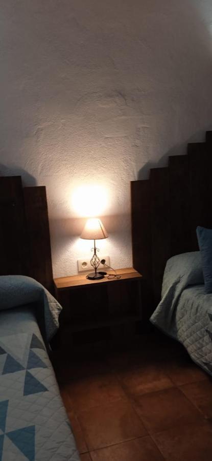 Casa Cueva El Almendro Pensionat Pegalajar Eksteriør billede